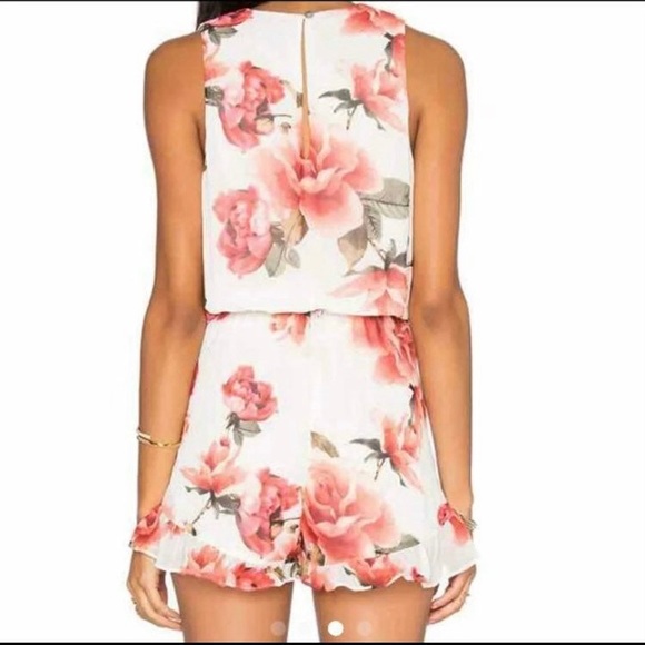 🆕 Show Me Your Mumu Romper - Picture 3 of 6